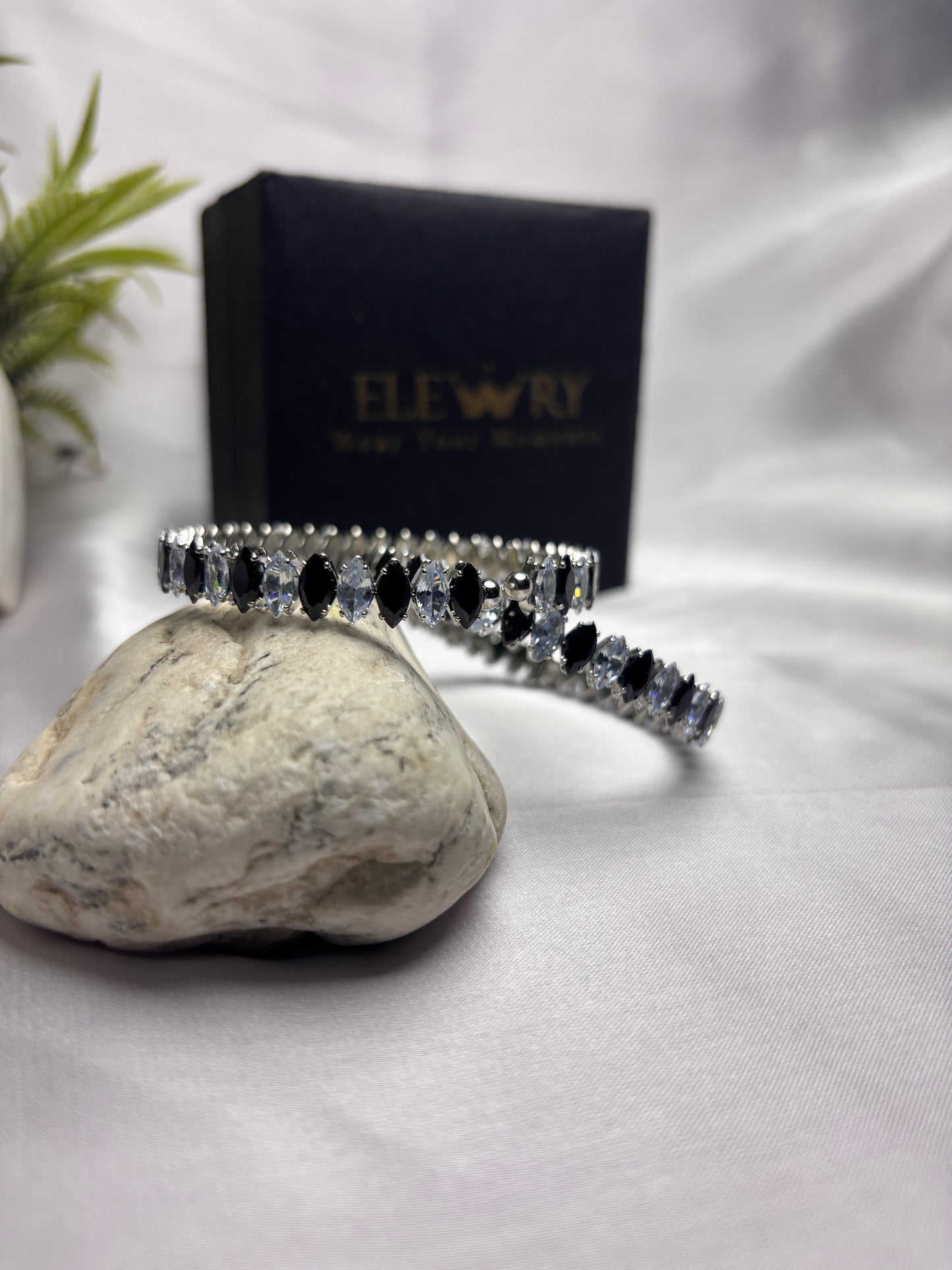 Elegant Marquis Black Crystal Wrap Bracelet – Luxury silver Rhinestone Bangle Set for Women