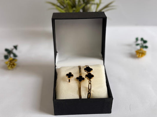 Elegant Lucky  Clover flower Bracelet & Bangle Set + Free Matching Ring - Elewry