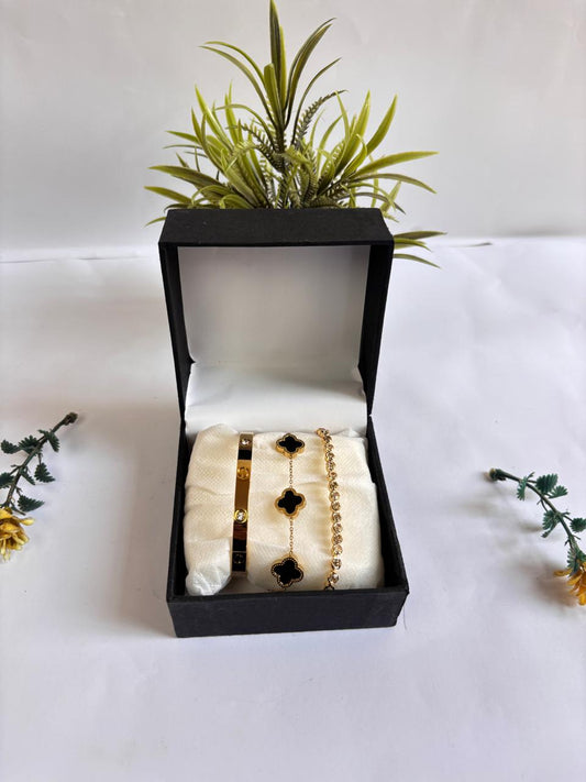 Premium Black Clover Bracelet+ FREE  Bracelet | Anti-Tarnish Stainless Steel  bracelets - Elewry